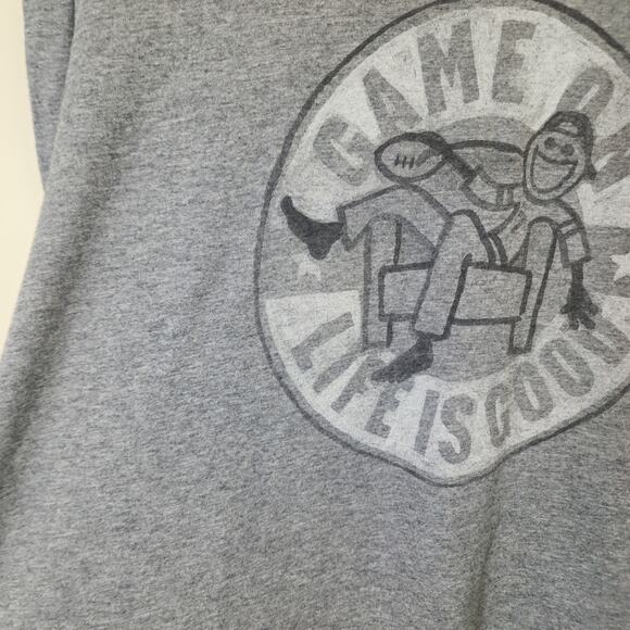 Life is good Game on football classic fit long sleeve graphic tshirt men size XL - Picture 6 of 8